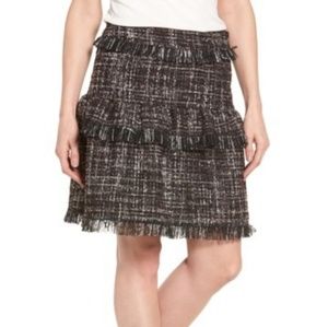 (New w/o Tag) Raw Edge Tweed Skirt